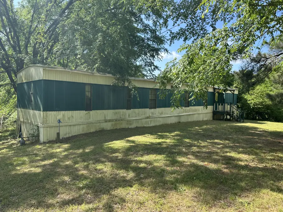 355 Albert Ivy Ln, Parsons, TN 38363 - #2