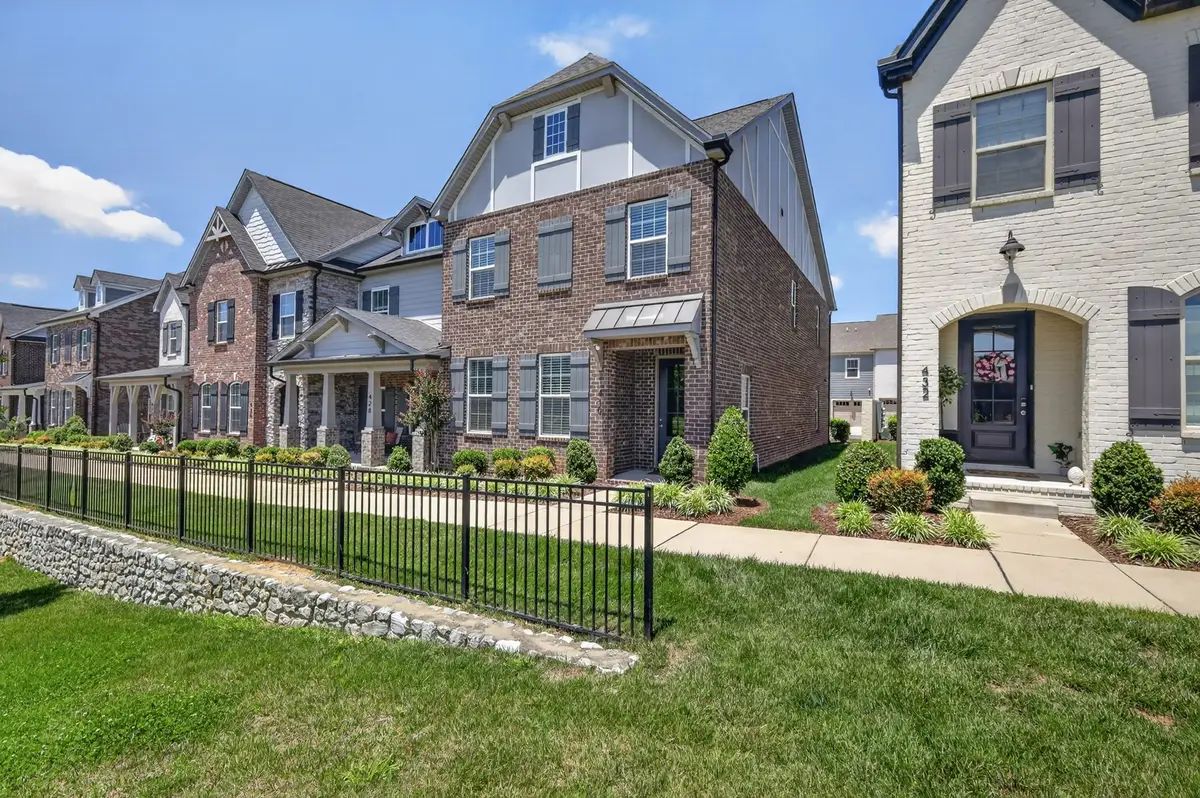 430 Longstone Rd, Gallatin, TN 37066 - #1