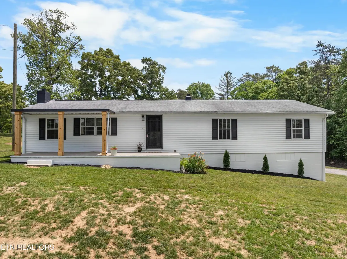 636 W Marine Rd, Knoxville, TN 37920 - #1