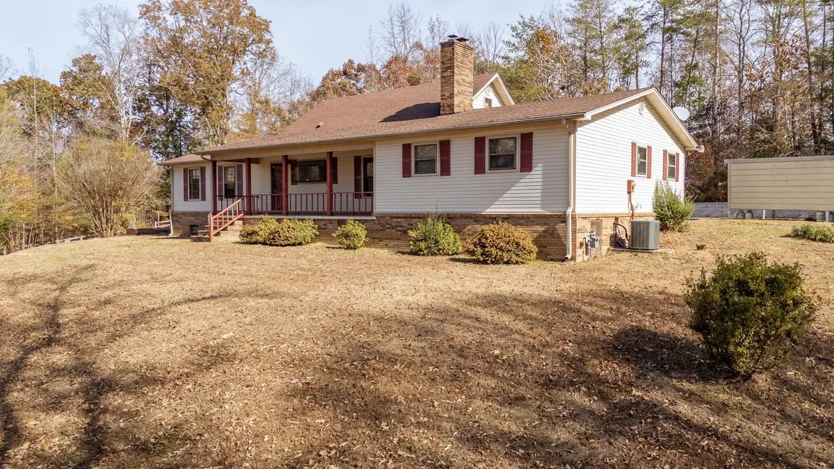 16040 Hwy 69, Savannah, TN 38372 - #1