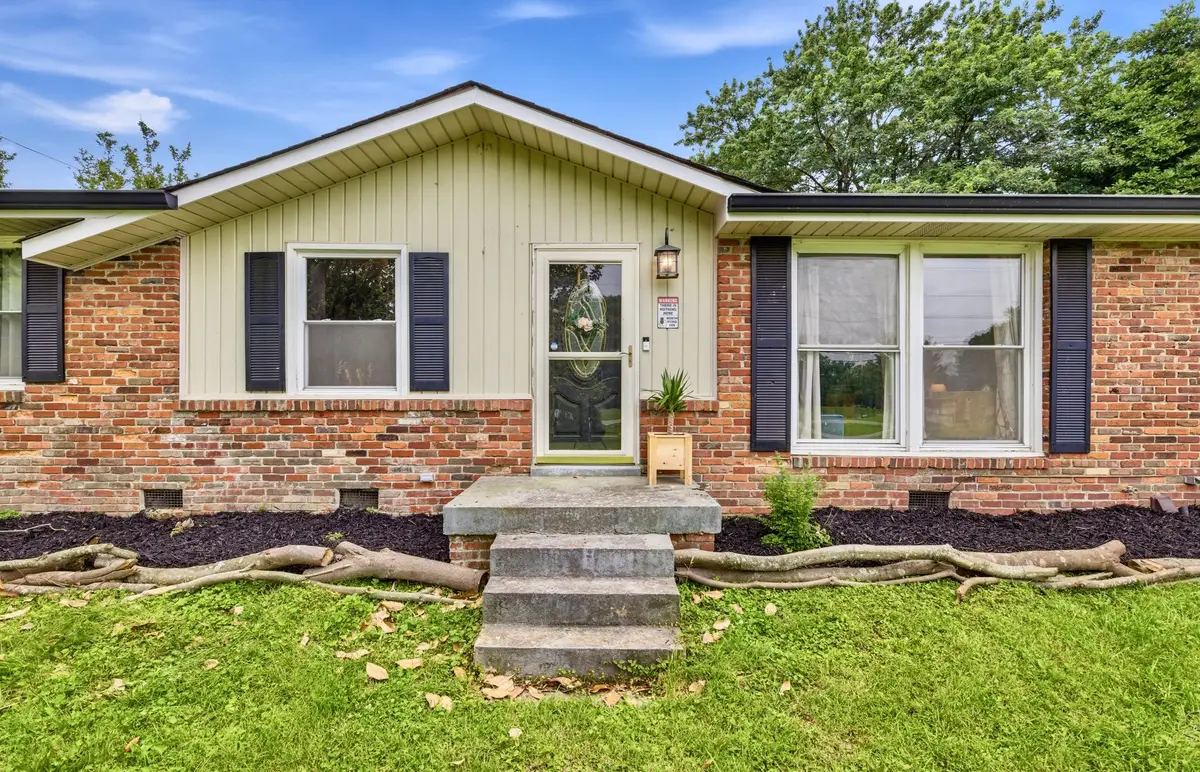 7563 Bethel Rd, Goodlettsville, TN 37072 - #1