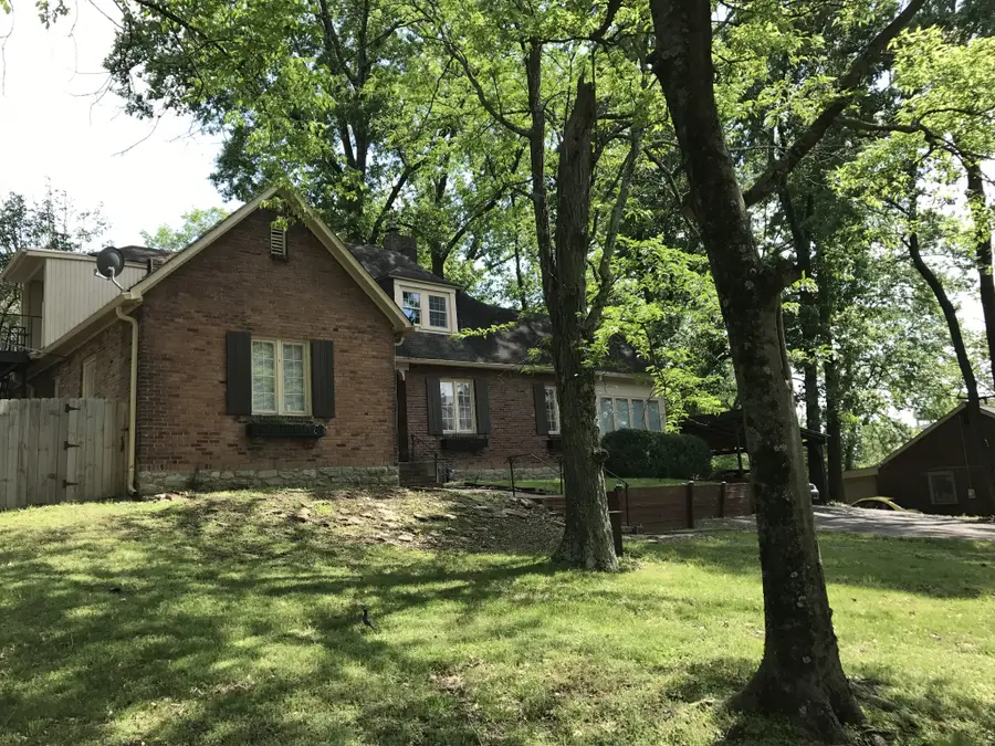 3315 Orleans Dr, Nashville, TN 37212 - #2