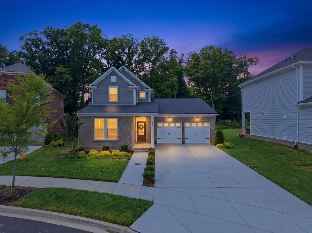 878 Nightingale Ave, Hendersonville, TN 37075 - #1