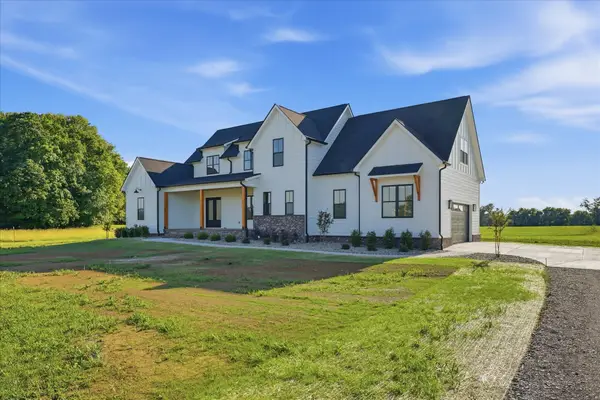 4184 Armstrong Rd, Springfield, TN 37172