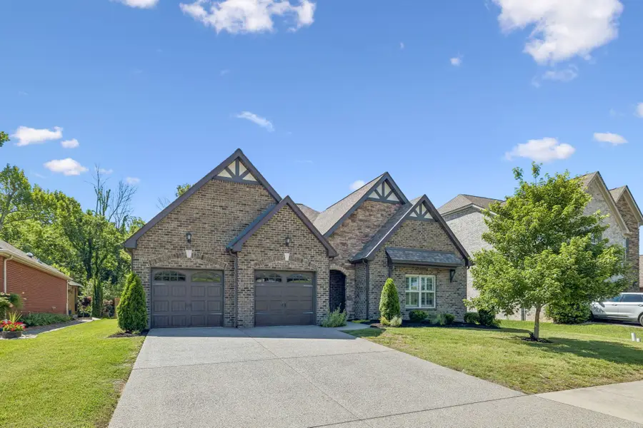 216 Meandering Dr, Lebanon, TN 37090 - #3