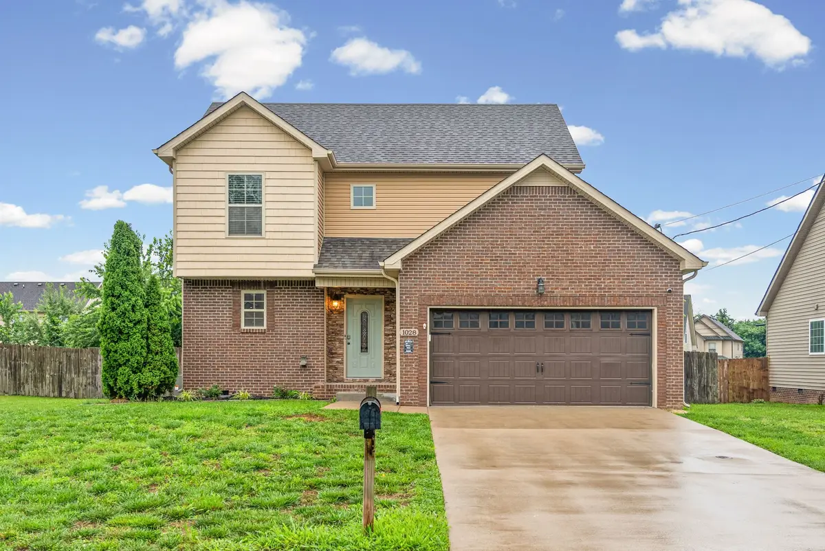 1028 Sunrise Dr, Clarksville, TN 37042 - #1
