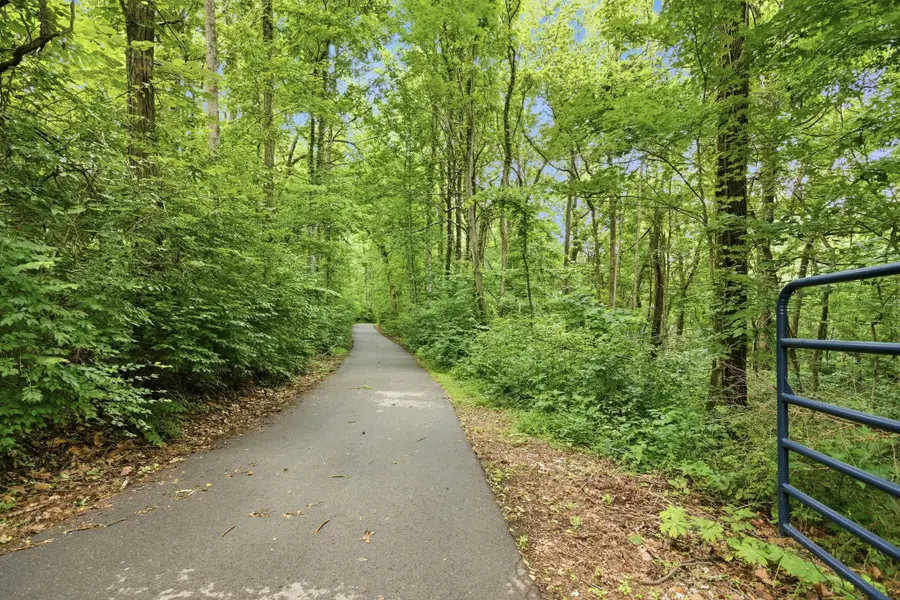 1828 Sugar Ridge Rd, Spring Hill, TN 37174 - #2