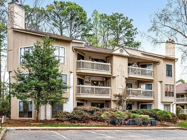 814 New Kent Pl, Cary, NC 27511