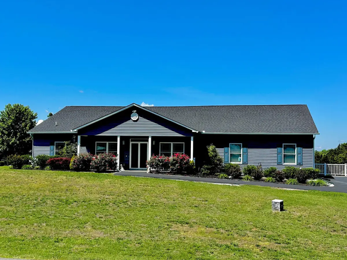 1971 Harbor Hills Dr, Dandridge, TN 37725 - #1