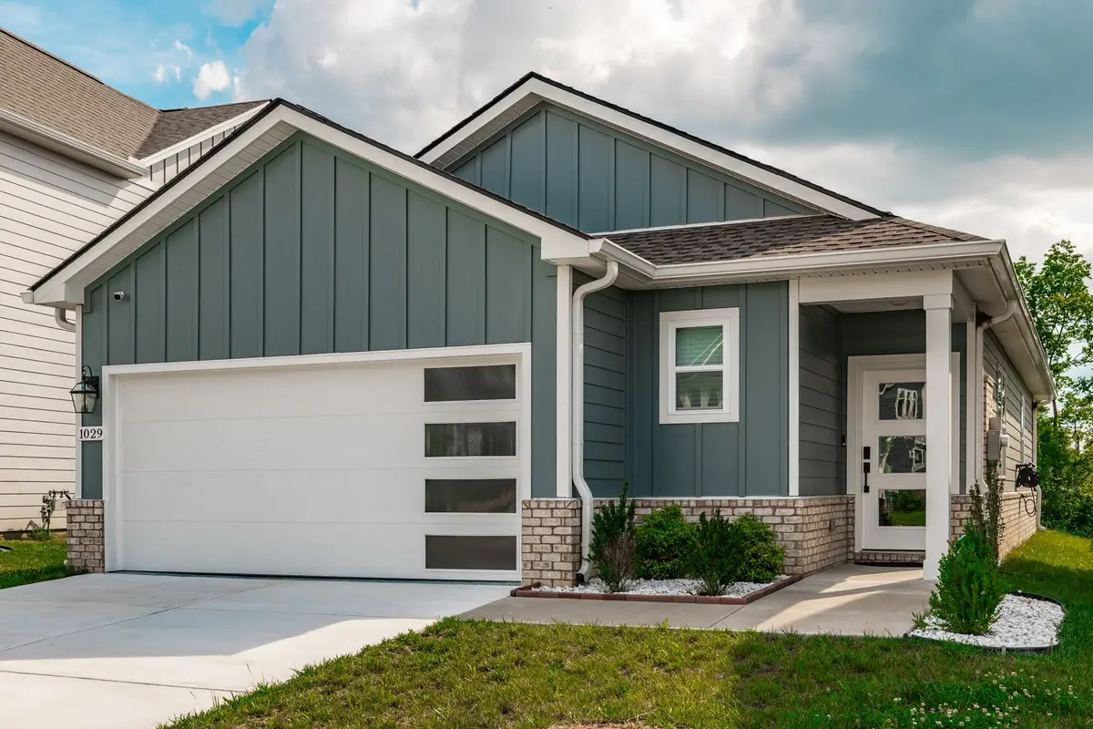 1029 Linn Cove Ct, Gallatin, TN 37066 - #1