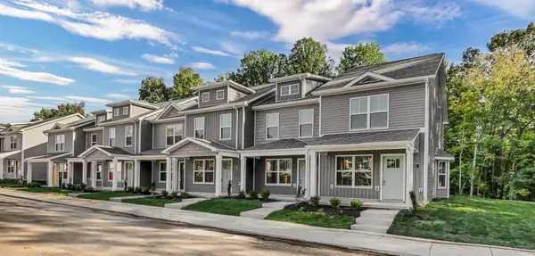 149 Quarry Point Dr, Clarksville, TN 37043