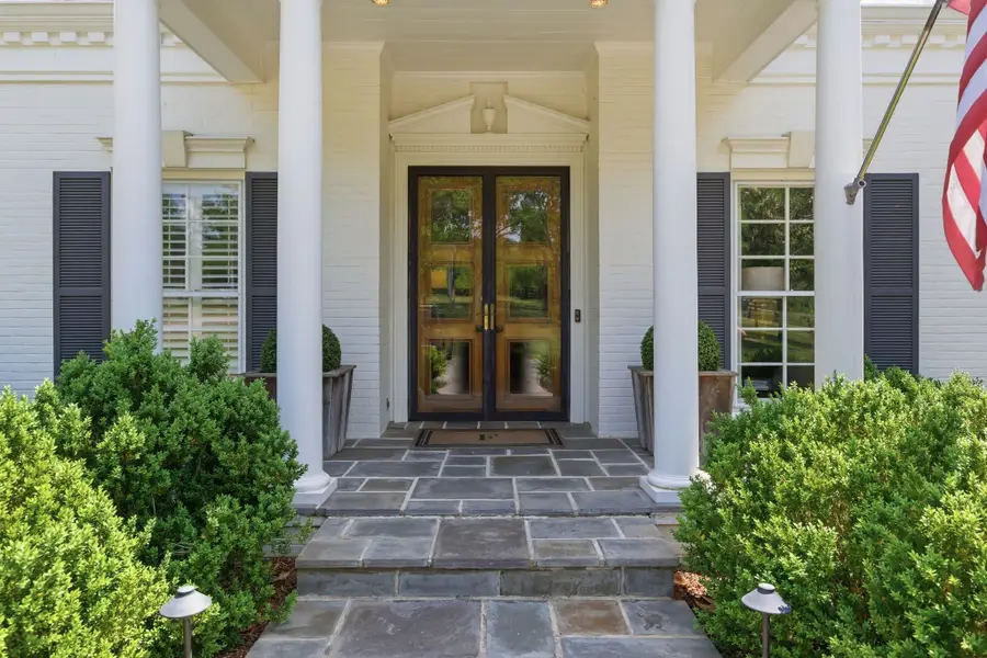 6228 Hillsboro Pike, Nashville, TN 37215 - #2