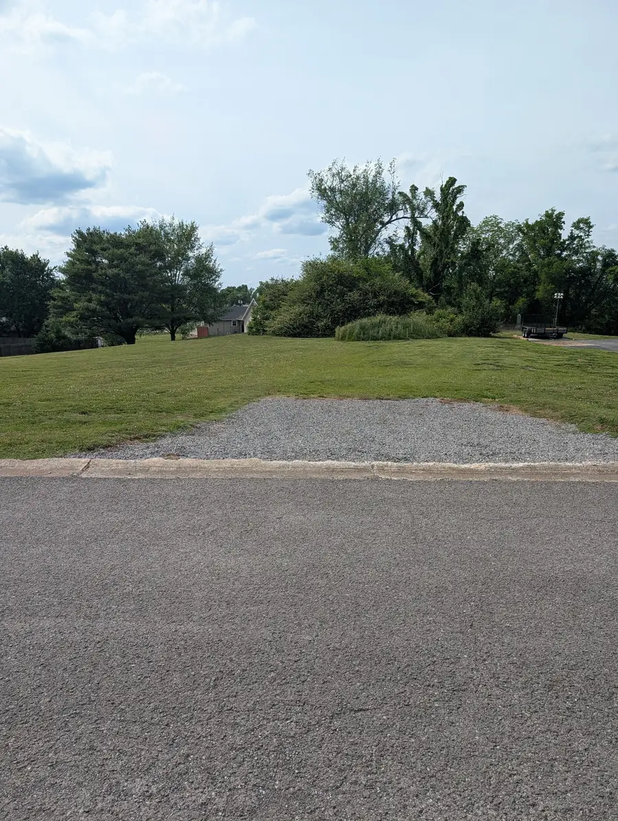 105 Fairlane Drive, Shelbyville, TN 37160 - #2