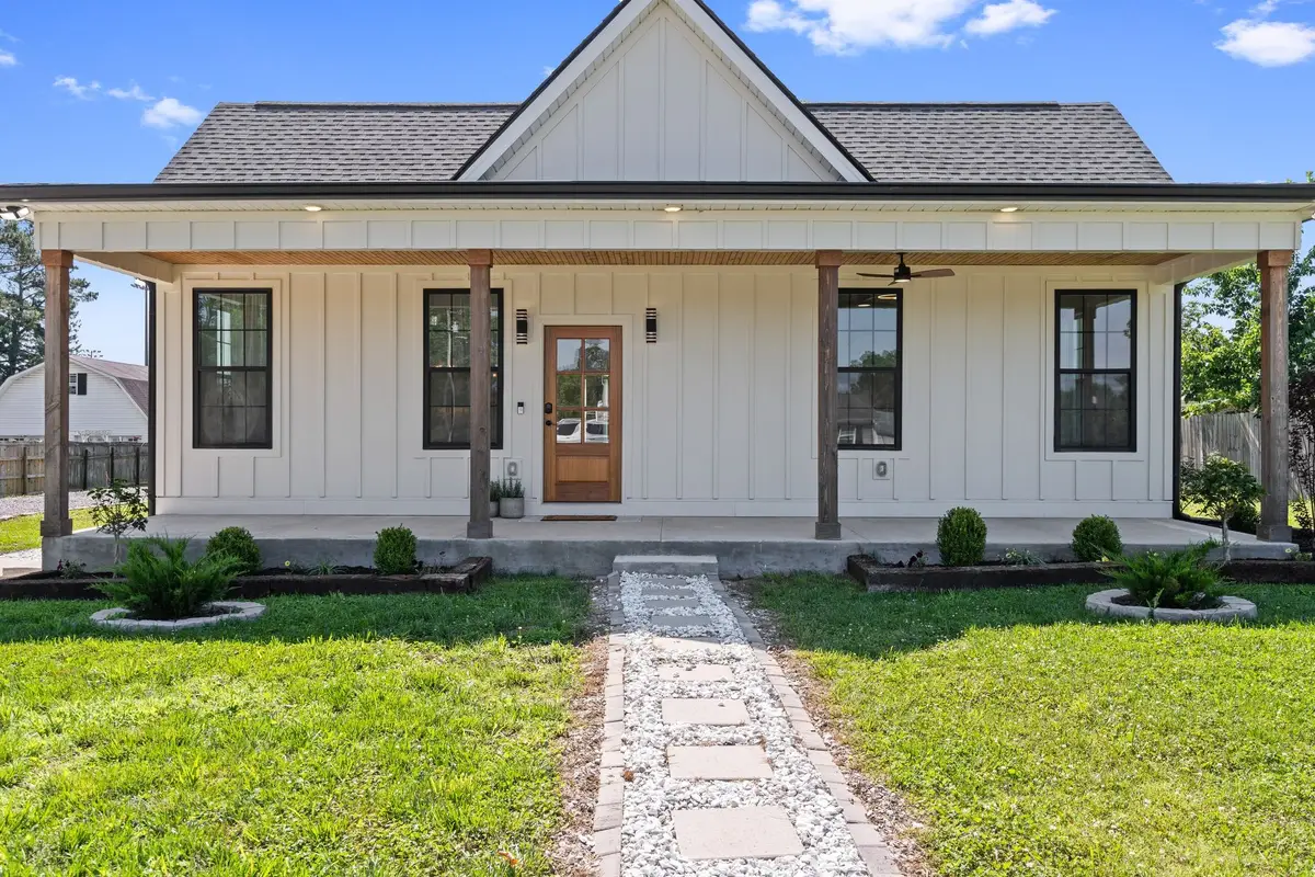 107 Shady St, Summertown, TN 38483 - #1