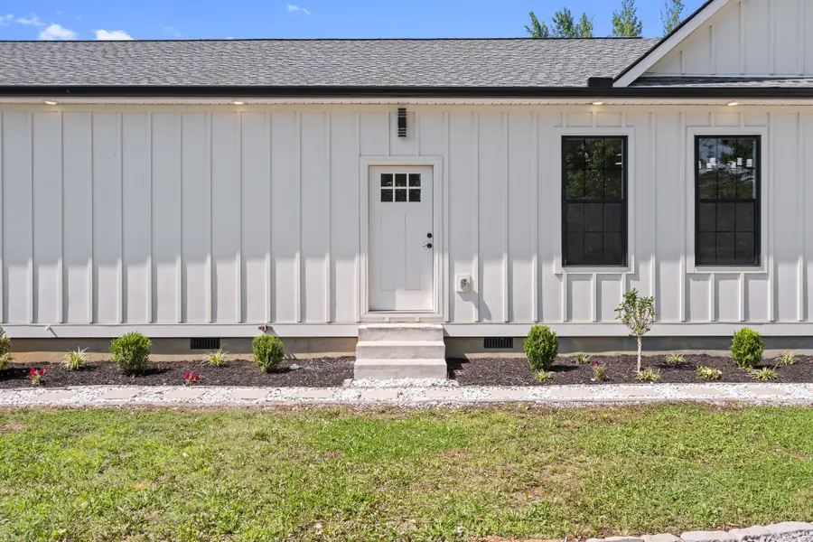 107 Shady St, Summertown, TN 38483 - #3