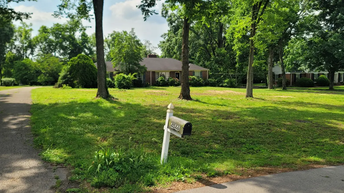 4046 Crestridge Dr, Nashville, TN 37204 - #1