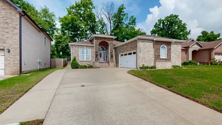 2240 Killington Dr, Clarksville, TN 37040 - #2