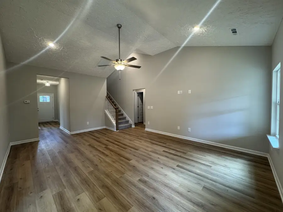 69 Laurel View St, Manchester, TN 37355 - #2