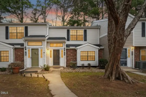 7731 Falcon Rest Cir, Raleigh, NC 27615