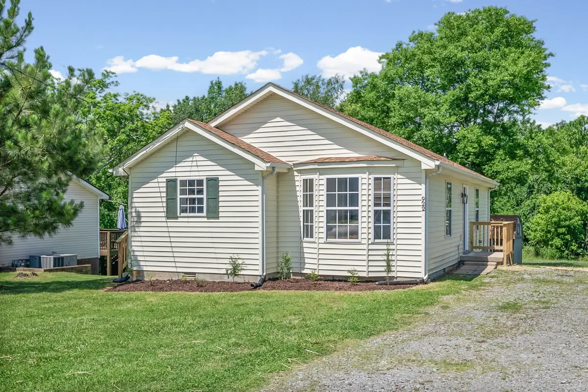 922 Martin St, Clarksville, TN 37040 - #1