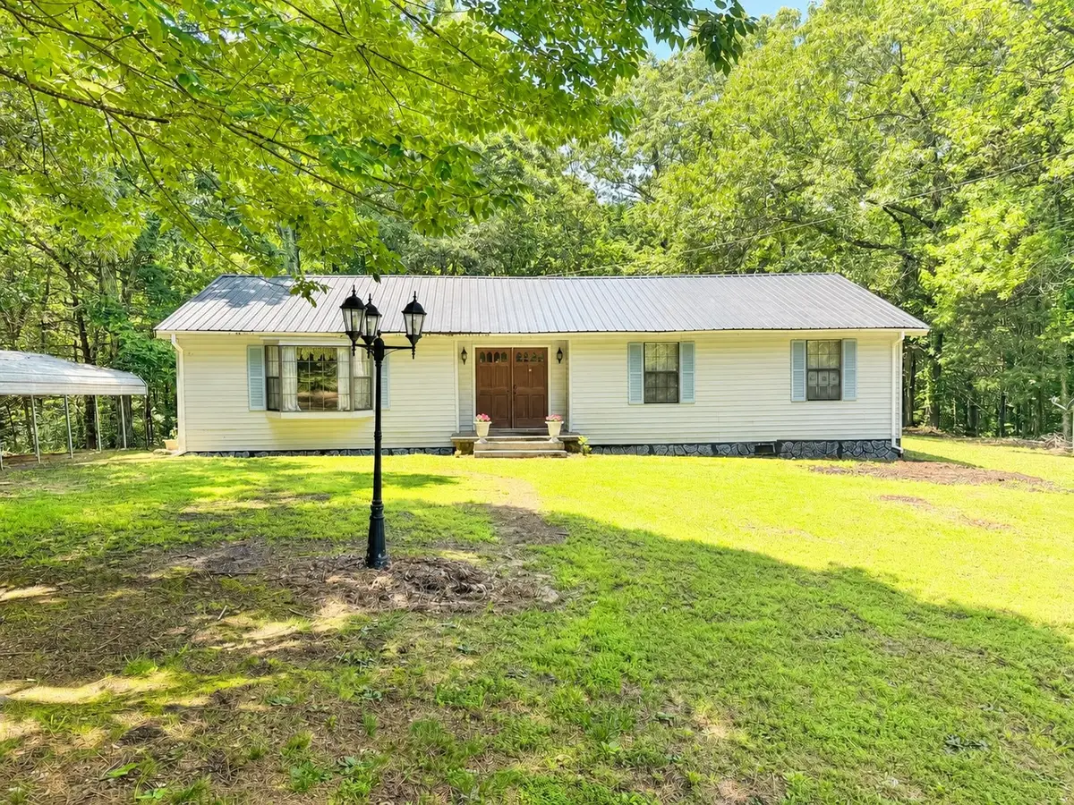 875 New Friendship Rd, Buena Vista, TN 38318 - #1