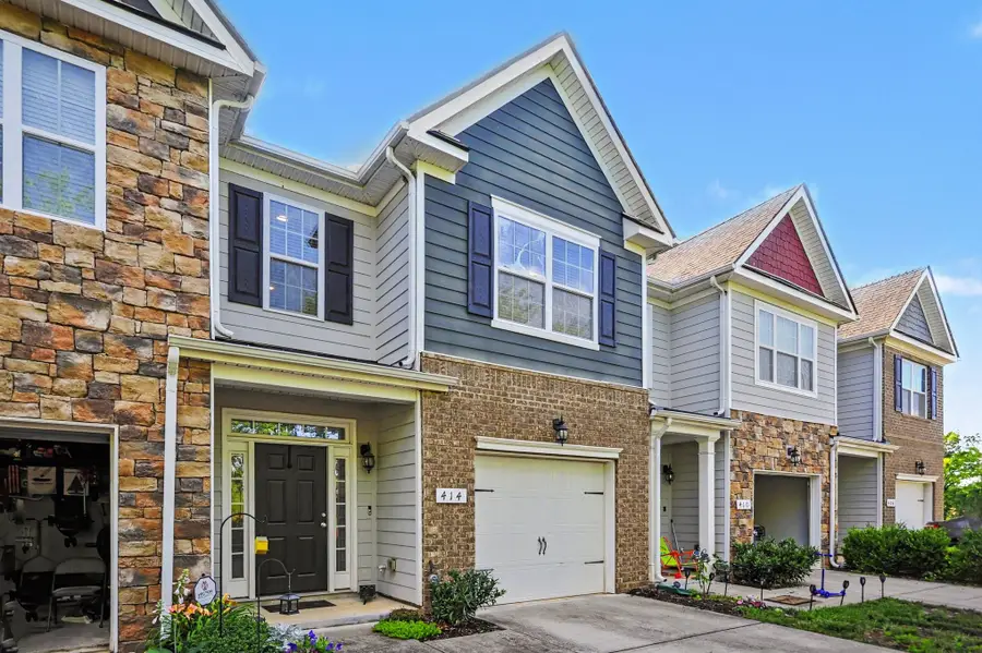 414 Manor Row, Pleasant View, TN 37146 - #3