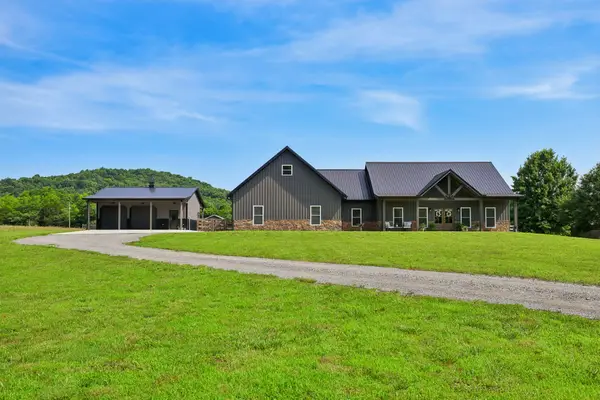 1040 Tate Rd, Petersburg, TN 37144