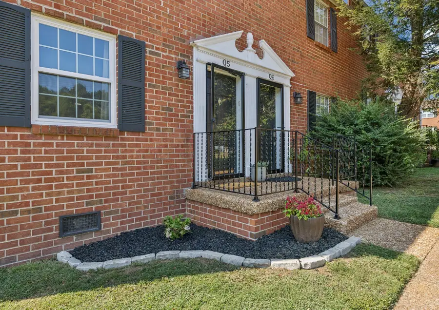 601 Boyd Mill Ave #Q5, Franklin, TN 37064 - #2