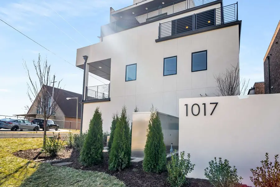 1017 12th Ave S, Nashville, TN 37203 - #2