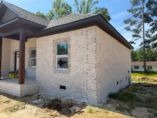 225 Chariot Ln, Savannah, TN 38372 - #3
