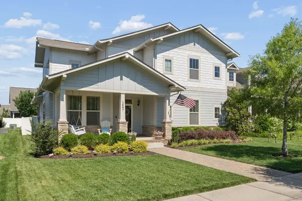 1597 Drakes Creek Rd, Hendersonville, TN 37075