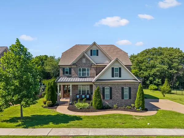 1052 Lawson Ln, Nolensville, TN 37135