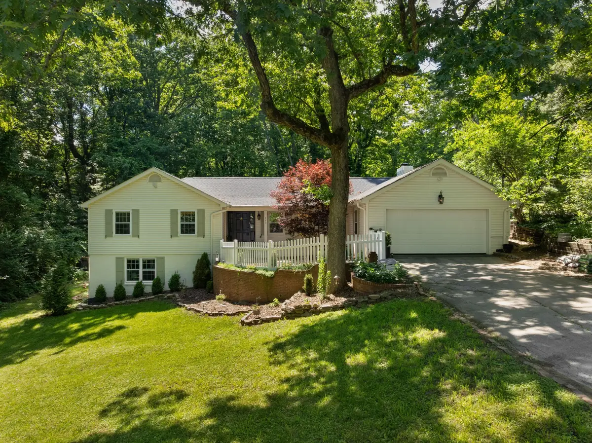 110 Linden Street, Lookout Mountain, TN 37350 - #1