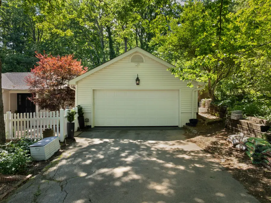 110 Linden Street, Lookout Mountain, TN 37350 - #3