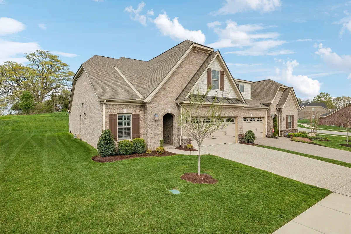1064 Callaway Dr, Lebanon, TN 37087 - #1