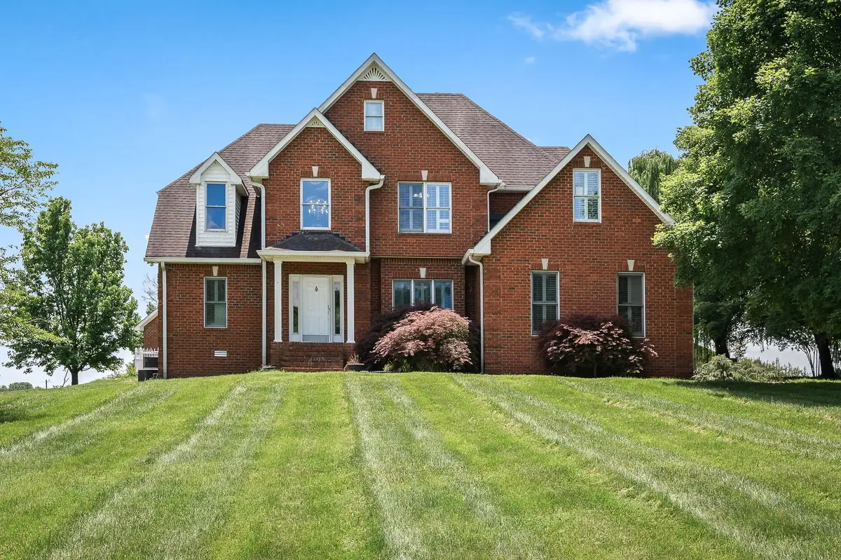 385 Thoroughbred Ln, Hartsville, TN 37074 - #1