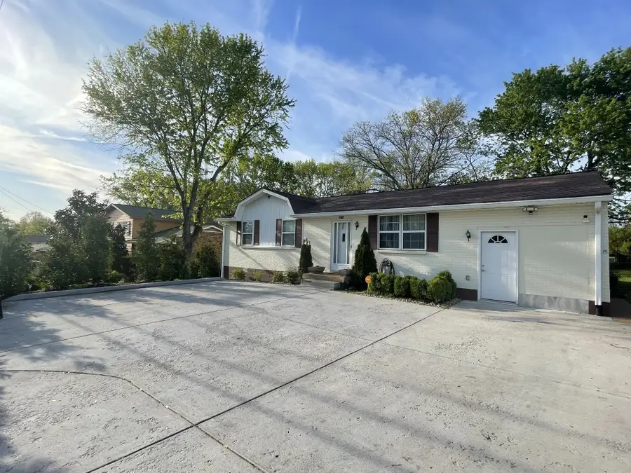 708 Richards Rd, Antioch, TN 37013 - #2