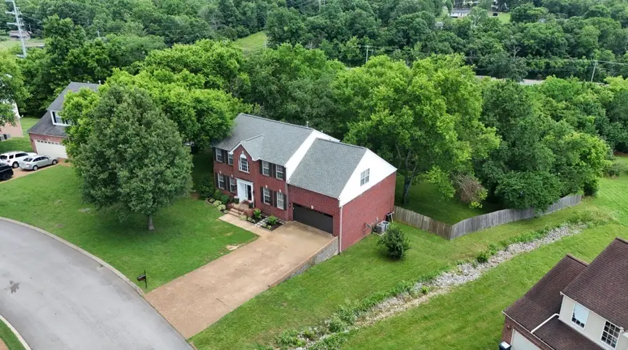 149 Grove Ln S, Hendersonville, TN 37075 - #2