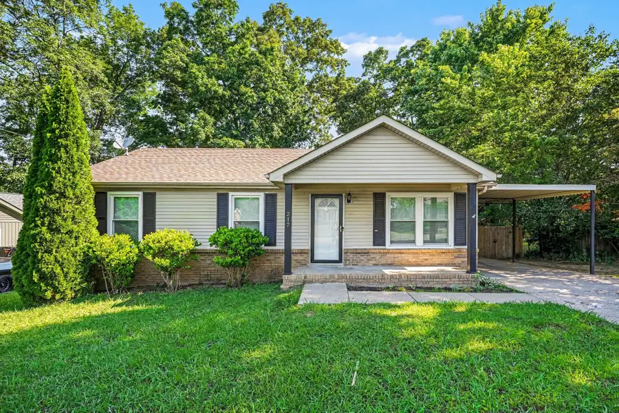 217 Bob White Dr, Clarksville, TN 37042 - #2