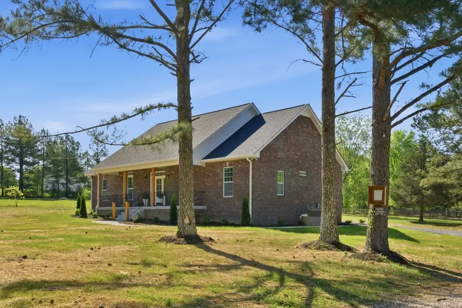 8347 Horseshoe Rd, Cross Plains, TN 37049 - #3