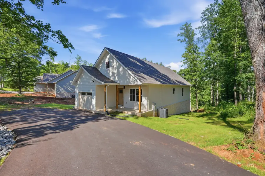 647 Forest Circle, Sparta, TN 38583 - #2