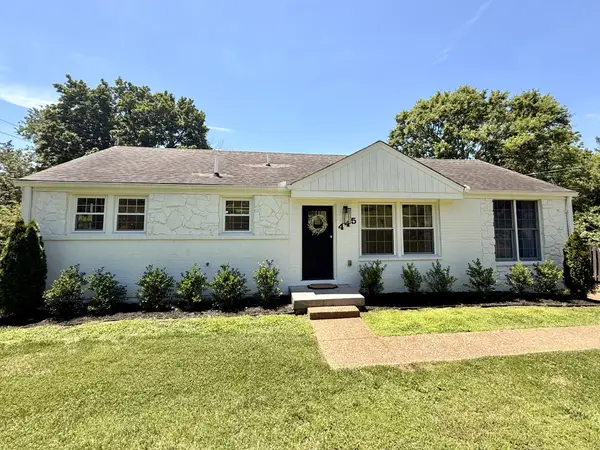 445 Coventry Dr, Nashville, TN 37211