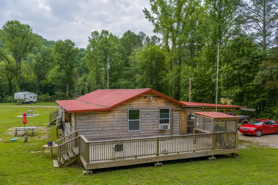 13431 New Highway 68, Tellico Plains, TN 37385 - #3