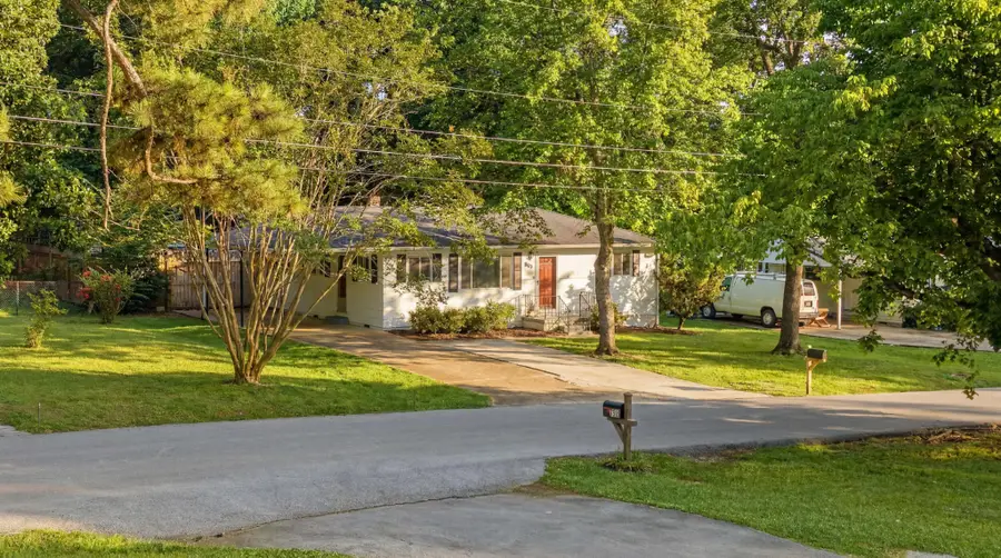 8319 Oak Drive, Chattanooga, TN 37421 - #3