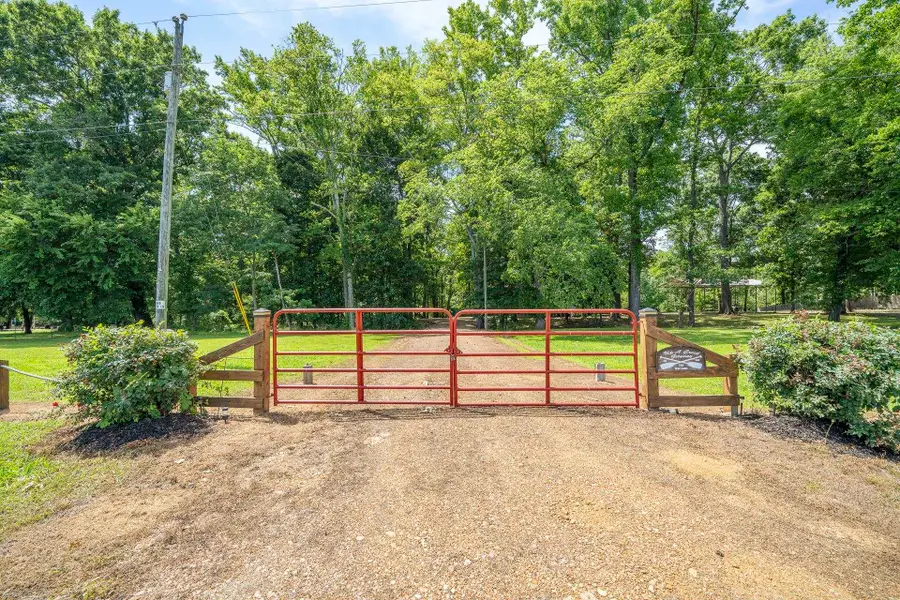 540 Teal Ln, Savannah, TN 38372 - #2