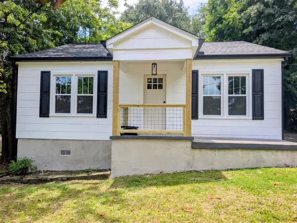 11 Circle Drive, Rossville, GA 30741