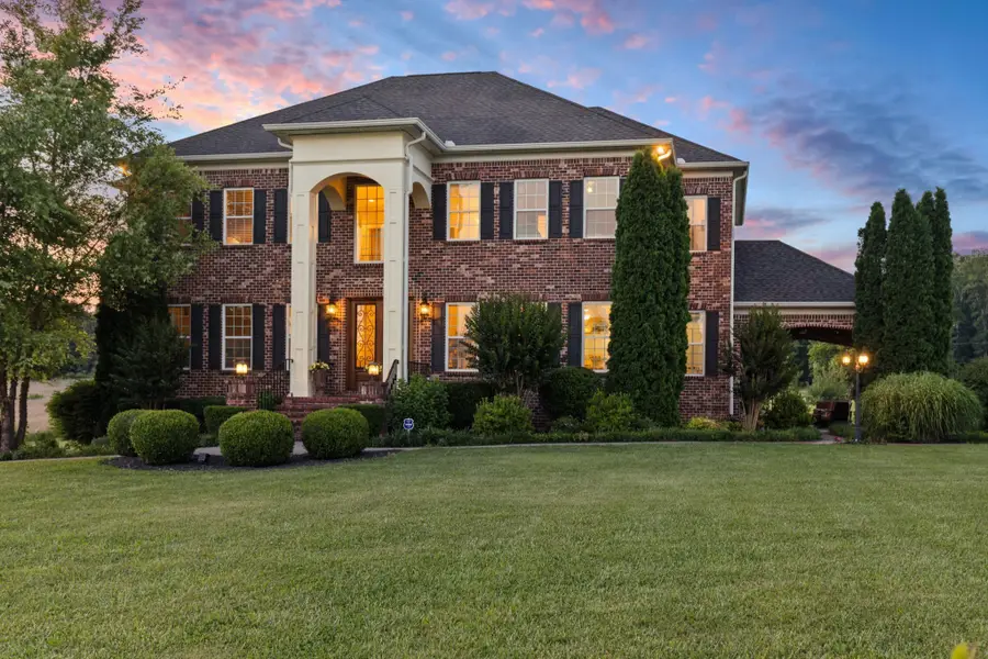 8288 Guthrie Rd, Cross Plains, TN 37049 - #2