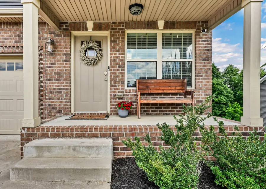 153 Tomahawk Pt, Clarksville, TN 37040 - #2