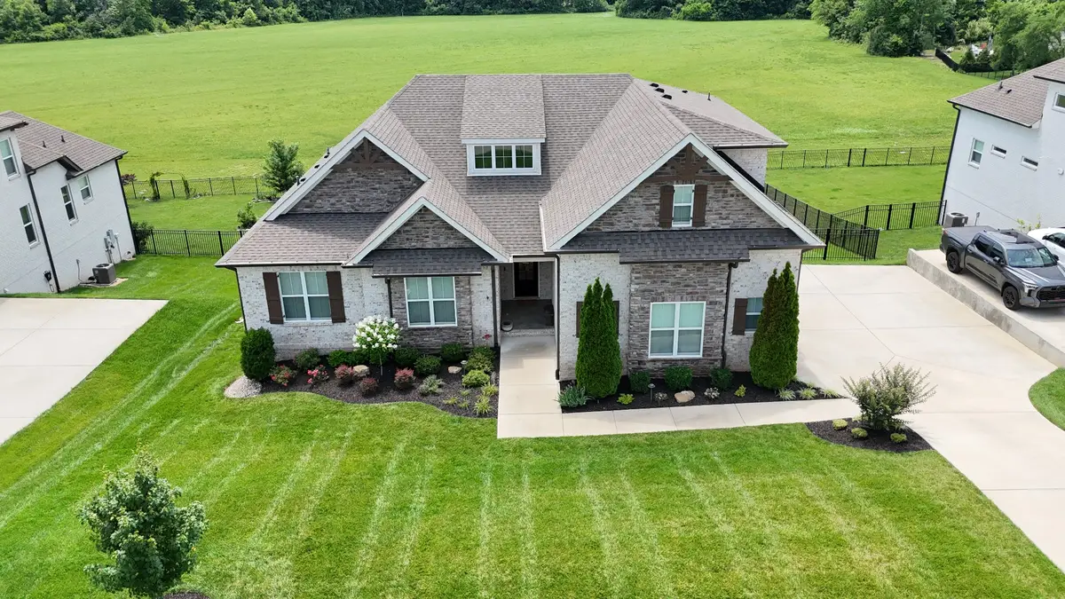 2035 Imagine Cir, Spring Hill, TN 37174 - #1