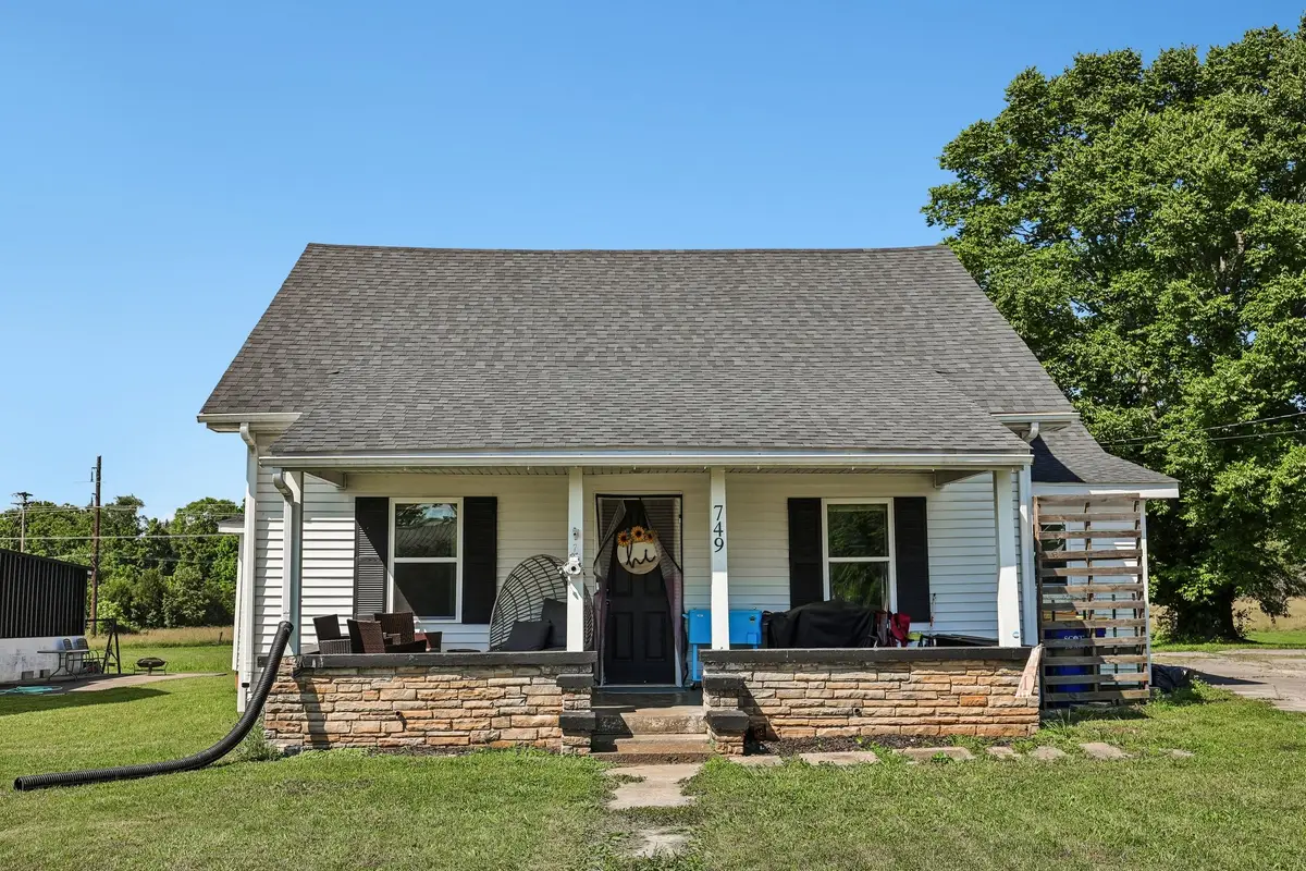 749 N Main St, Russellville, KY 42276 - #1